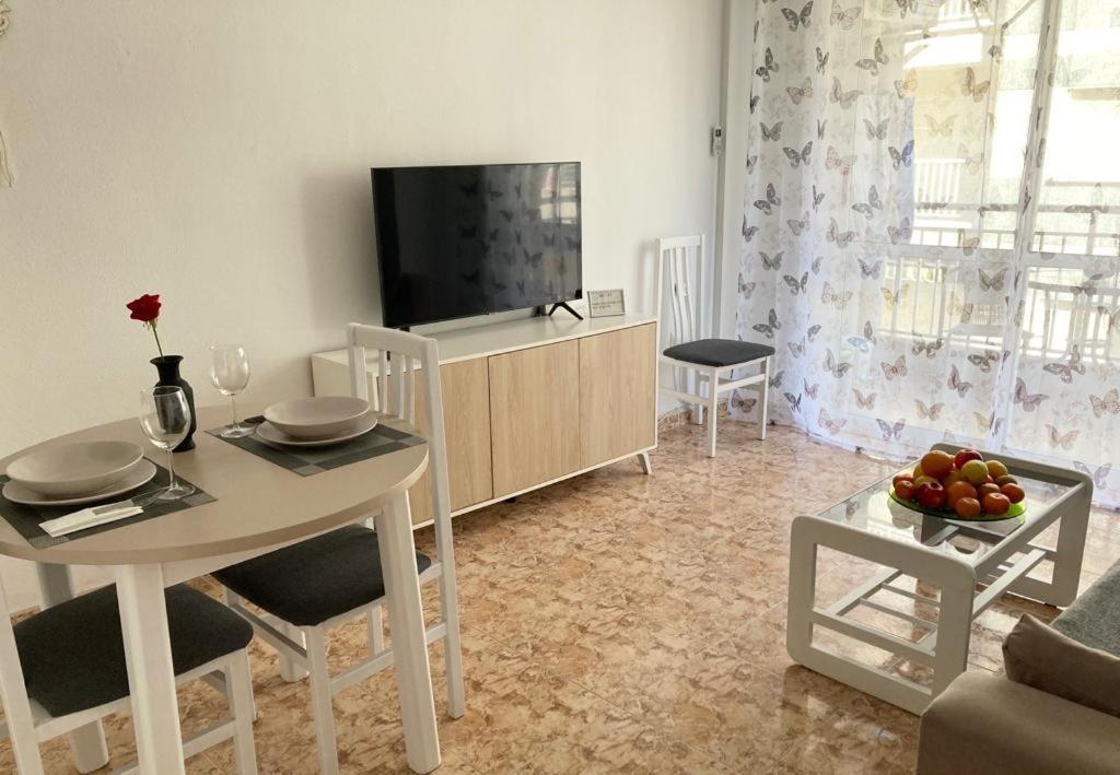 Apartamento De Vacaciones Torrevieja Exterior foto